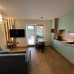Apartamento Partykularz Z Tarasem I Widokiem Na Sniezke *