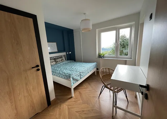 Partykularz Z Tarasem I Widokiem Na Sniezke *